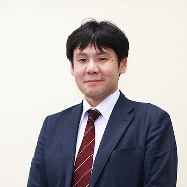 前田 知人